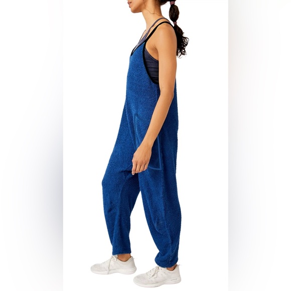 FP Movement Women's Hot Shot Cuddle Up Onesie NWT - Picture 7 of 9